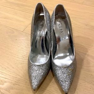 Like new guess glitter shoes